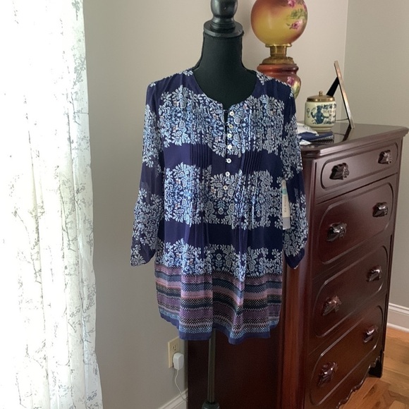 NWT Pale Sky blouse M lined with pleating 3/4 sleeve - Picture 1 of 10